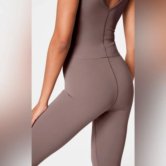 SPANX deep dive booty boost jumpsuit - Picture 3 of 7